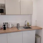 Beau Au Coeur De *